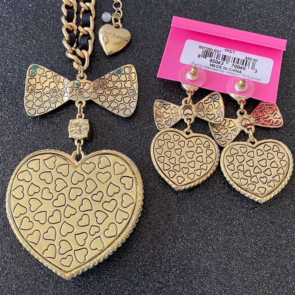 Betsey Johnson ‘Pretty Polka Dots’ Jewelry Set w/Tags - Picture 7 of 9